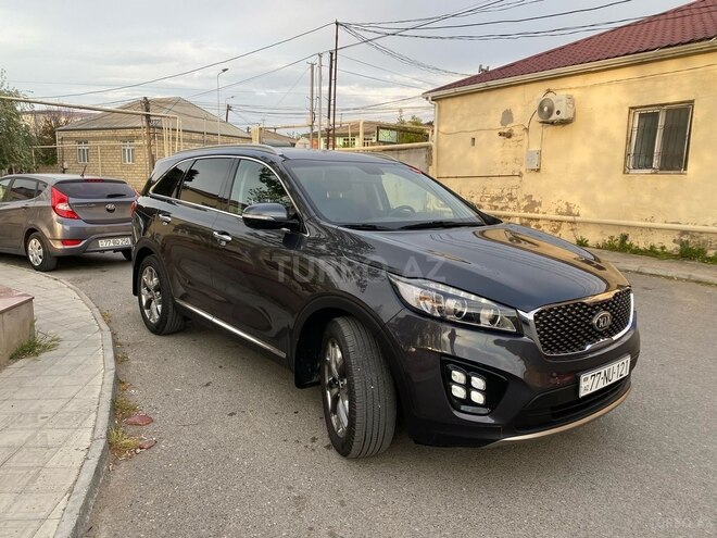 Kia Sorento-4