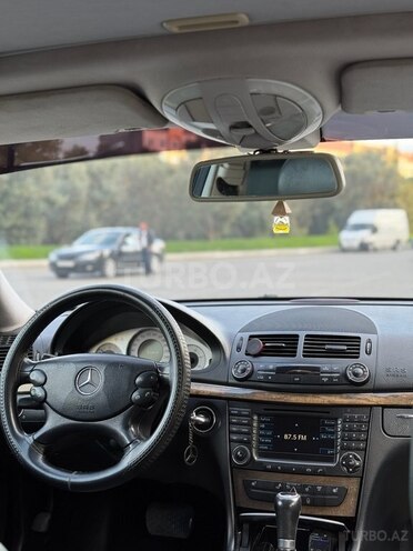 Mercedes E 220 d 2008, 335,000 km - 2.2 л - Bakı