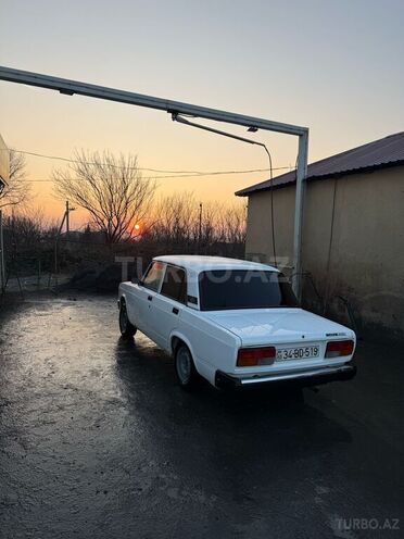 LADA (VAZ) 2107 2006, 80,000 km - 1.6 л - Zaqatala