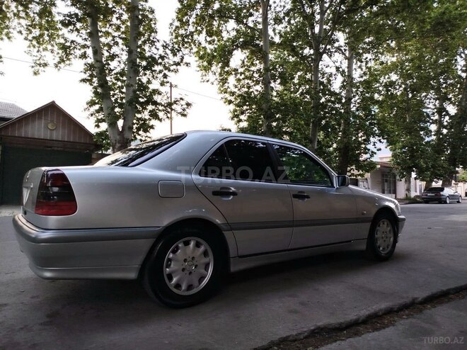 Mercedes C 200 1997, 285,130 km - 2.0 л - Göyçay