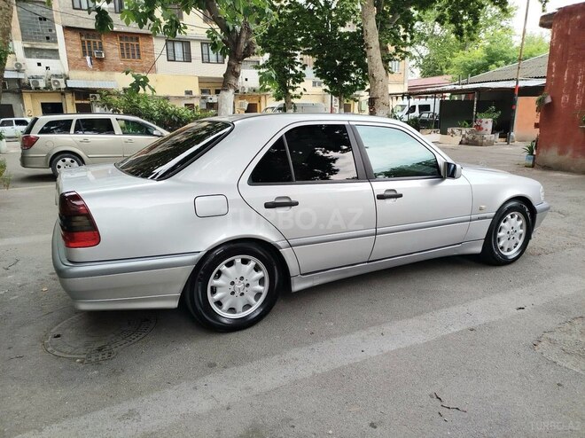 Mercedes C 200 1997, 285,130 km - 2.0 л - Göyçay