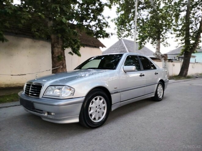 Mercedes C 200 1997, 285,130 km - 2.0 л - Göyçay