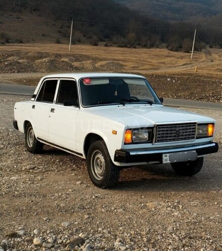 LADA (VAZ) 2107 2004, 50,000 km - 1.6 l - Qusar