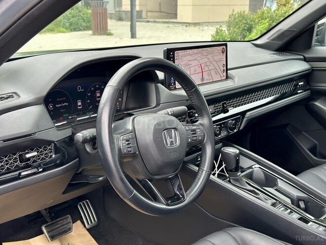 Honda Accord-11
