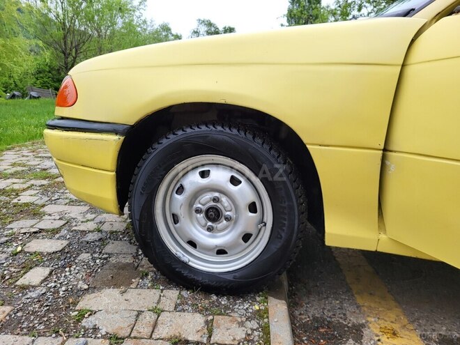 Opel Astra 1994, 350,000 km - 1.6 l - Qəbələ