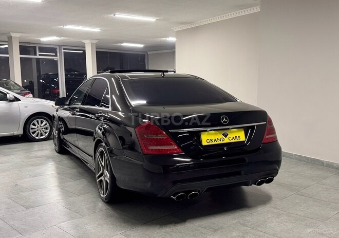Mercedes S 550-9