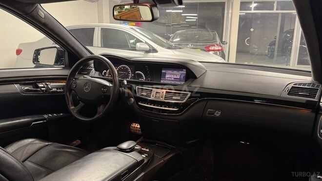 Mercedes S 550-13