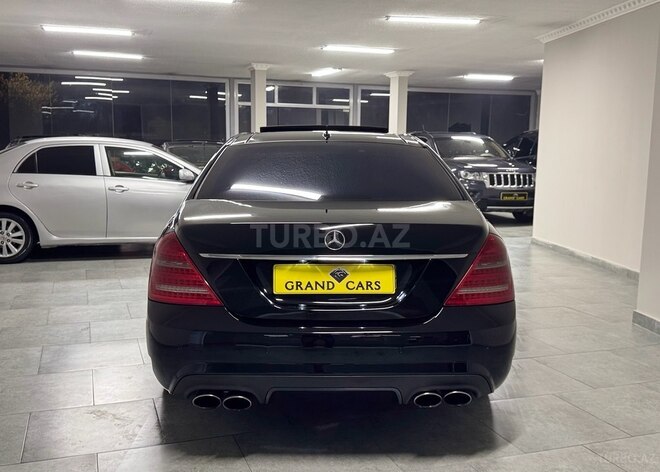 Mercedes S 550-8