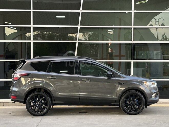 Ford Escape 2017, 177,000 km - 1.5 l - Bakı