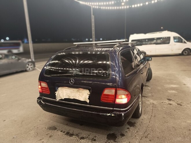 Mercedes E 240 1998, 354,724 km - 2.4 l - Bakı