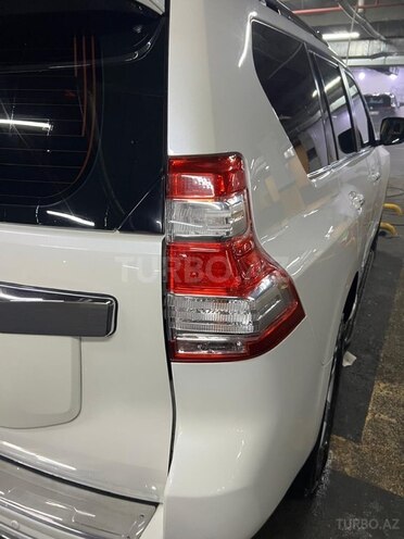 Toyota Land Cruiser Prado 2011, 173,000 km - 2.7 l - Bakı