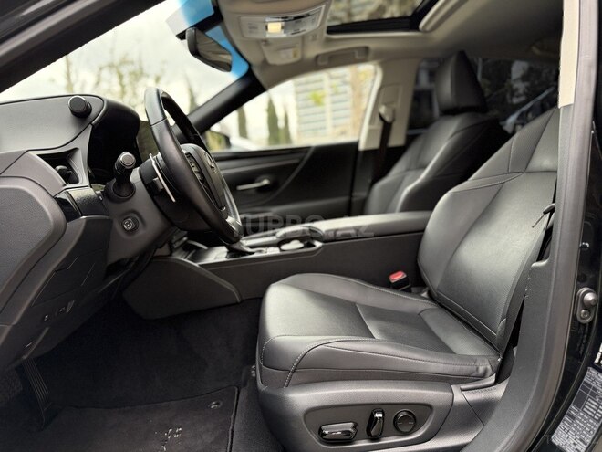 Lexus ES 200 2022, 3,350 km - 2.0 l - Bakı