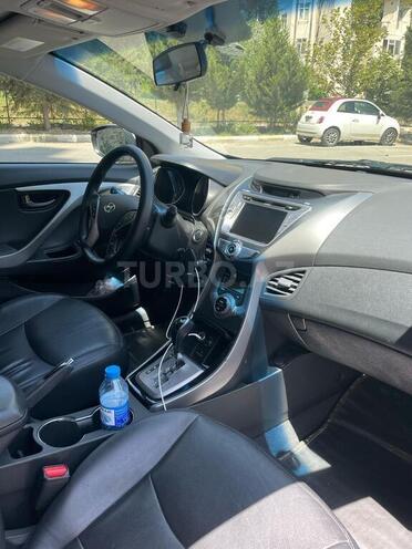 Hyundai Elantra 2013, 310,000 km - 1.8 л - Bakı