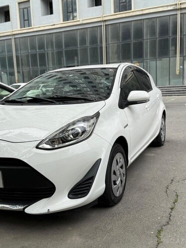 Toyota Aqua 2019, 74,000 km - 1.5 л - Bakı