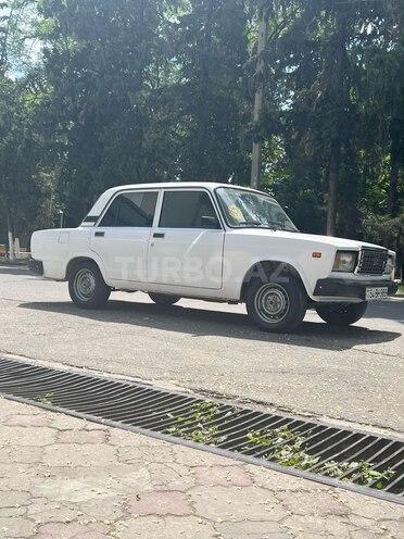 LADA (VAZ) 2107 2002, 86,903 km - 1.6 l - Ucar