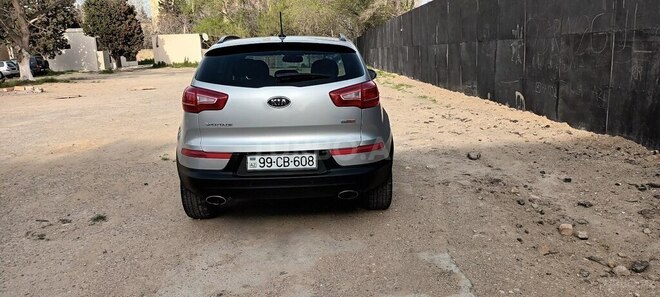Kia Sportage 2011, 113,000 km - 2.0 l - Bakı