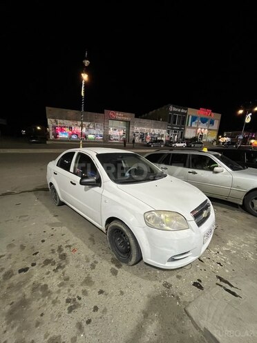 Chevrolet Aveo 2011, 485,216 km - 1.2 l - Quba