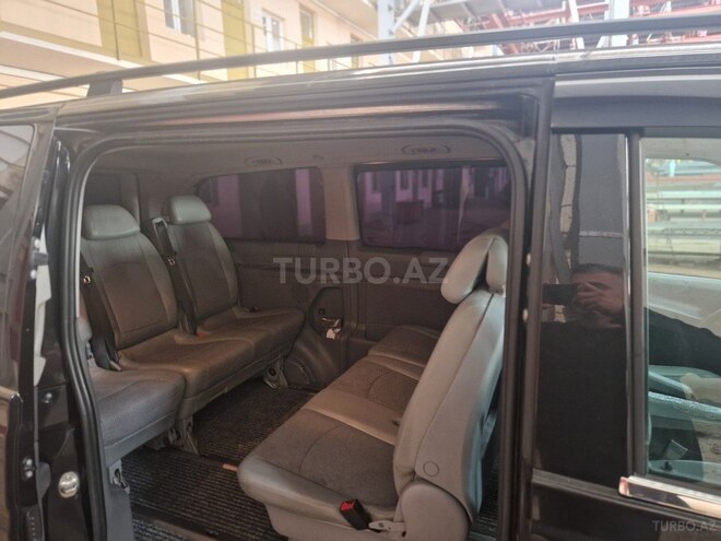 Mercedes Viano-11