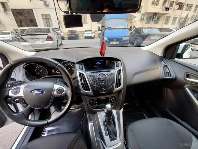 Ford Focus 2013, 95,000 km - 1.6 л - Bakı