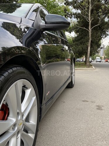 Chevrolet Cruze-16