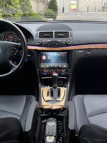 Mercedes E 320 2002, 294,000 km - 3.2 л - Bakı