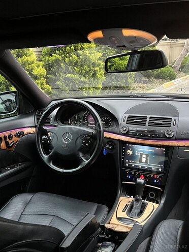 Mercedes E 320 2002, 294,000 km - 3.2 л - Bakı