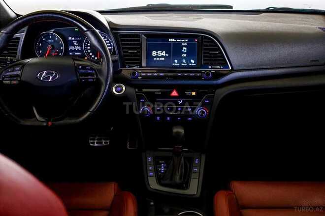 Hyundai Elantra 2017, 164,300 km - 1.6 l - Bakı
