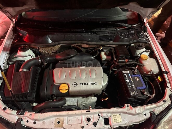 Opel Astra 2000, 226,000 km - 1.8 л - Bakı