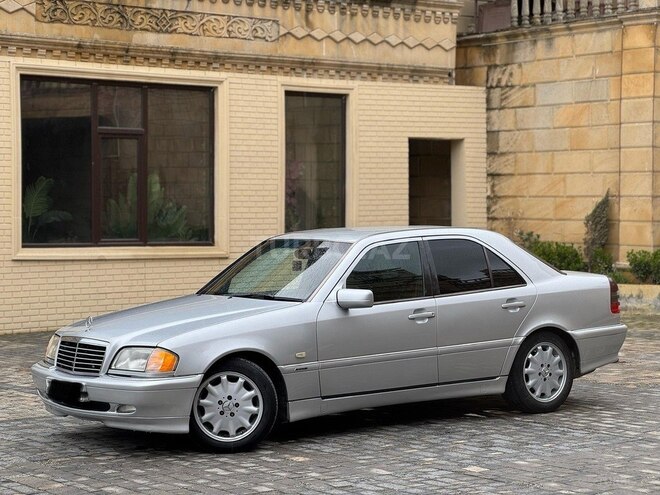 Mercedes C 240 1998, 280,000 km - 2.4 l - Bakı