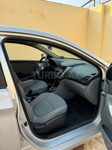 Hyundai Accent 2015, 150,000 km - 1.6 л - Gəncə