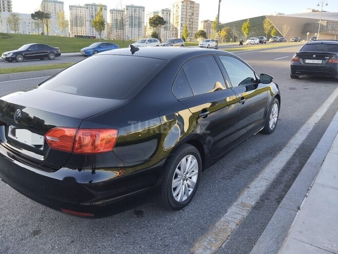 Volkswagen Jetta 2013, 260,000 km - 1.8 l - Bakı