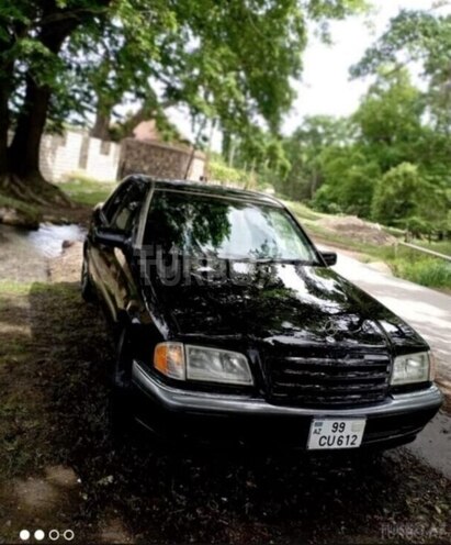 Mercedes C 230 1998, 230,000 km - 2.3 l - Beyləqan