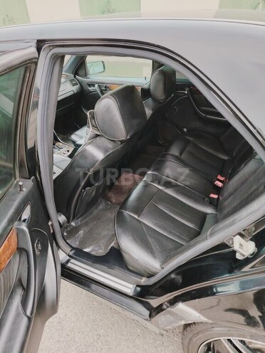 Mercedes C 230 1998, 230,000 km - 2.3 l - Beyləqan