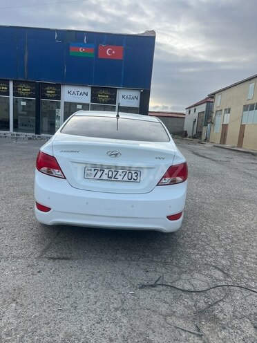 Hyundai Accent 2016, 226,000 km - 1.4 l - Bakı
