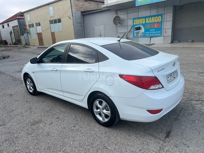 Hyundai Accent 2016, 226,000 km - 1.4 l - Bakı