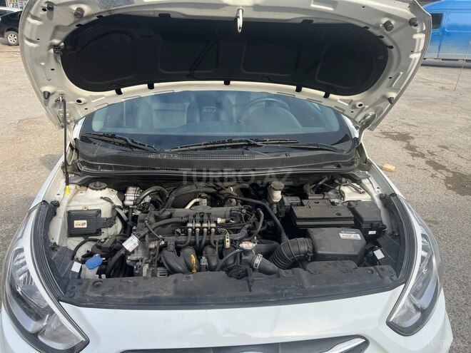 Hyundai Accent 2016, 226,000 km - 1.4 l - Bakı