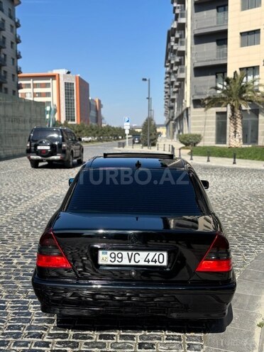 Mercedes C 180 1995, 320,000 km - 1.8 l - Bakı