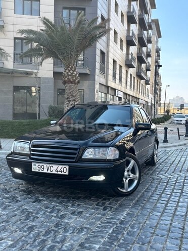 Mercedes C 180 1995, 320,000 km - 1.8 l - Bakı