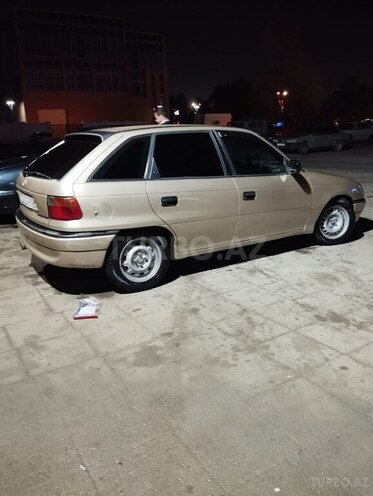 Opel Astra 1997, 300,124 km - 1.4 l - Sumqayıt