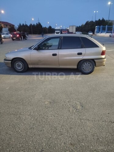 Opel Astra 1997, 300,124 km - 1.4 l - Sumqayıt