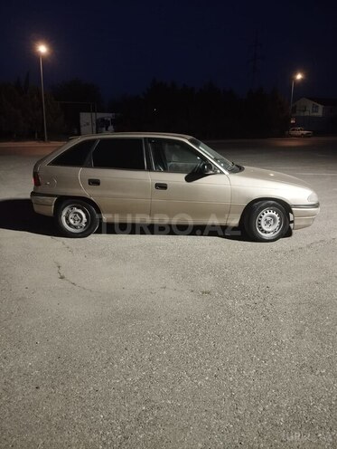 Opel Astra 1997, 300,124 km - 1.4 l - Sumqayıt