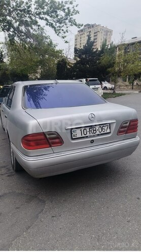 Mercedes E 320 1996, 165,000 km - 3.2 l - Bakı