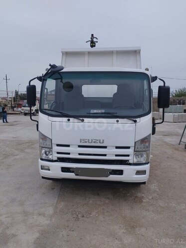 Isuzu  2020, 92,000 km - 5.2 l - Bakı