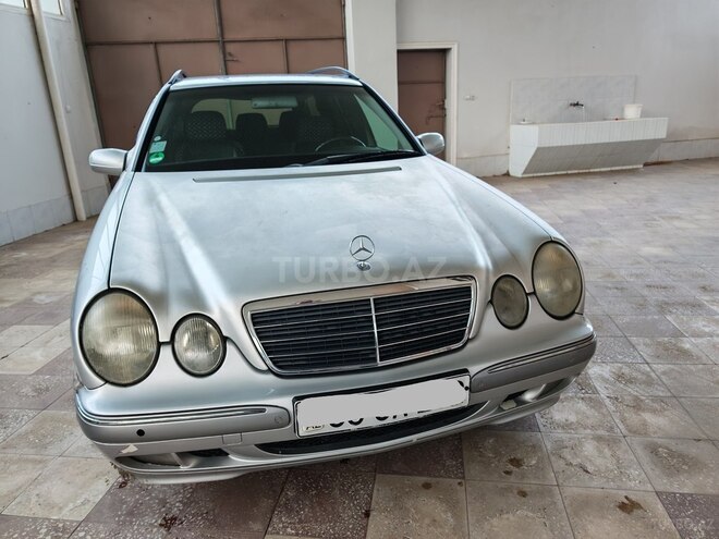Mercedes E 200 2000, 256,000 km - 2.0 l - Gəncə