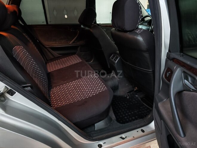 Mercedes E 200 2000, 256,000 km - 2.0 l - Gəncə