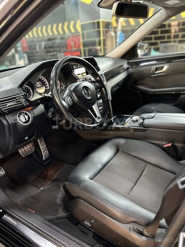 Mercedes E 250 2012, 240,000 km - 2.2 l - Bakı