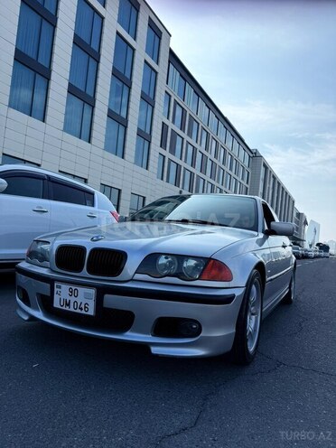 BMW 320 2000, 242,000 km - 2.2 л - Bakı