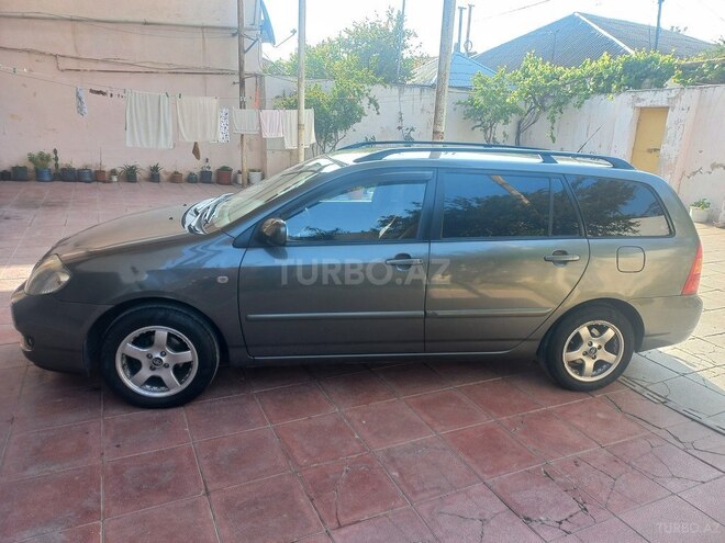 Toyota Corolla 2005, 249,334 km - 1.4 l - Bakı