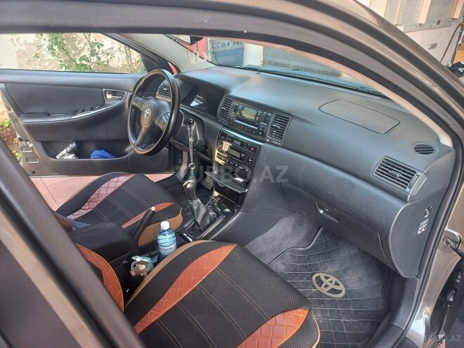 Toyota Corolla 2005, 249,334 km - 1.4 l - Bakı