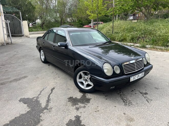 Mercedes E 240 1998, 287,000 km - 2.4 l - Bakı